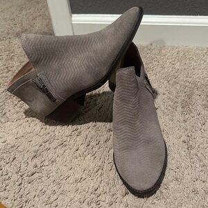 Gray Suede Ankle Boots Size 9 Lucky Brand
